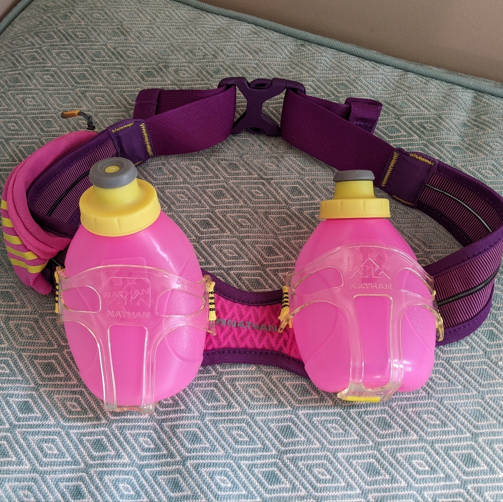 Nathan Adjustable Hydration Belt